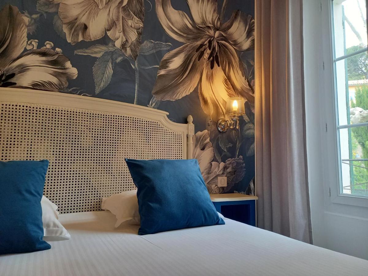 Hotel Restaurant Notre Dame Collobrières Eksteriør billede