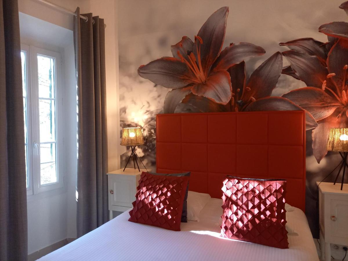 Hotel Restaurant Notre Dame Collobrières Eksteriør billede