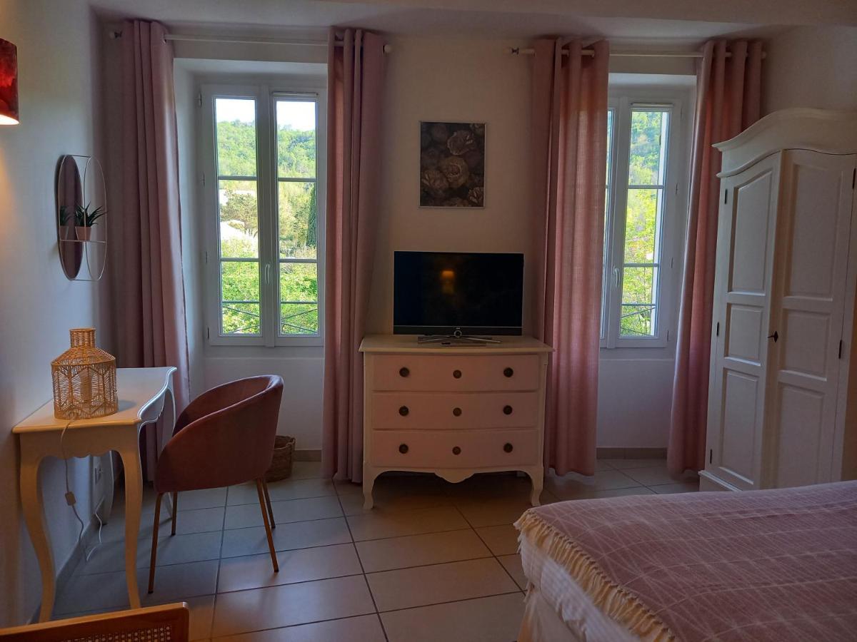 Hotel Restaurant Notre Dame Collobrières Eksteriør billede